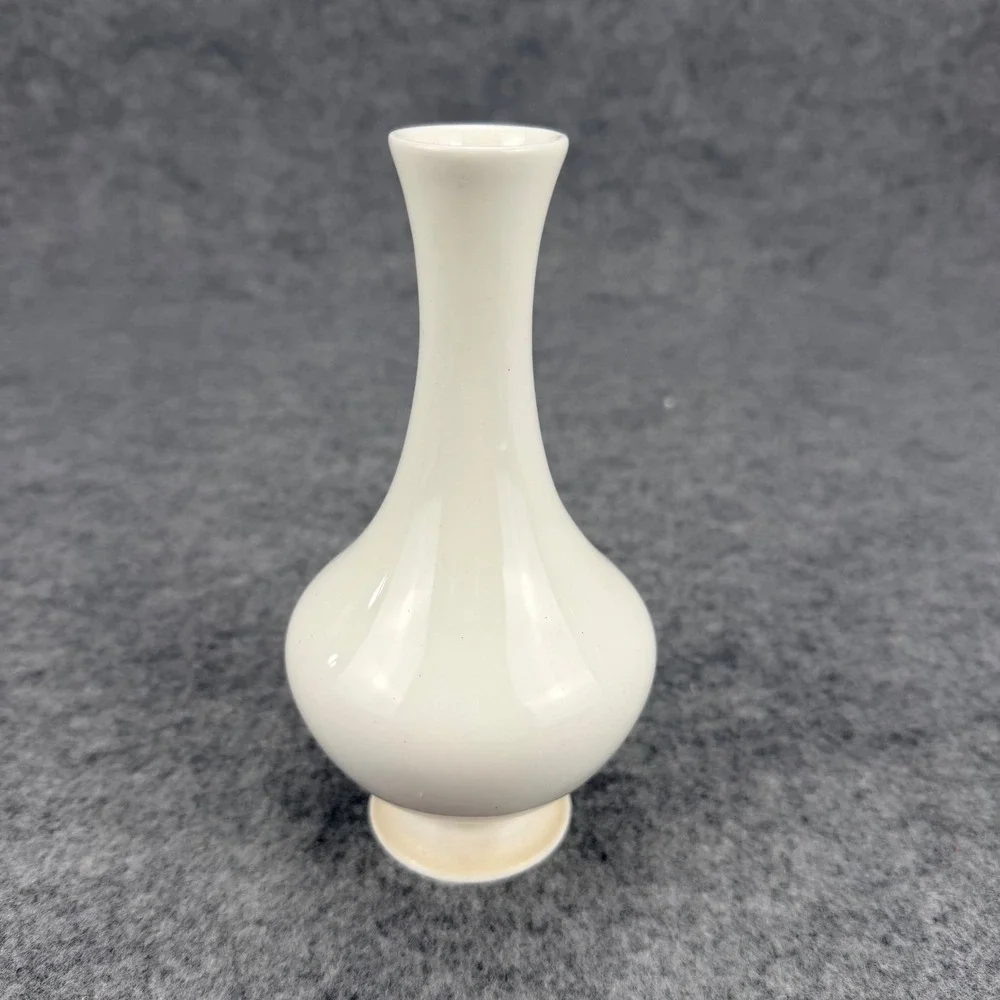 Royal Heritage Fine Bone China Bud Vase Floral Made in England 6.5in Vintage